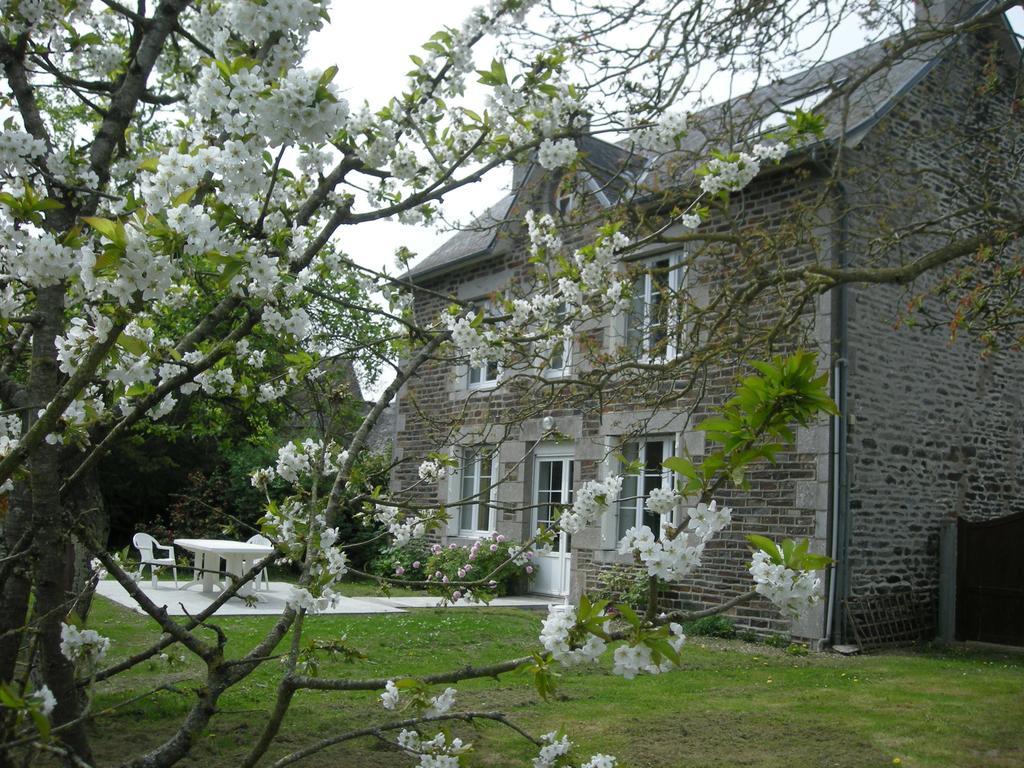 Vains St Michelヴィラ エクステリア 写真